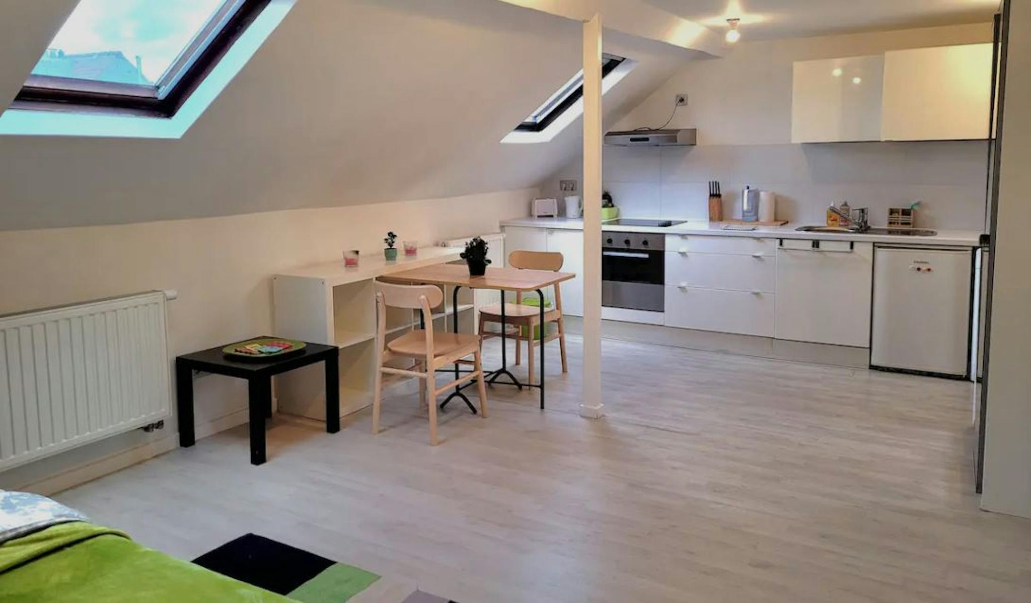 Appartement te  huur in Sint-Gillis 1060 900.00€ 1 slaapkamers 30.00m² - Zoekertje 1404910