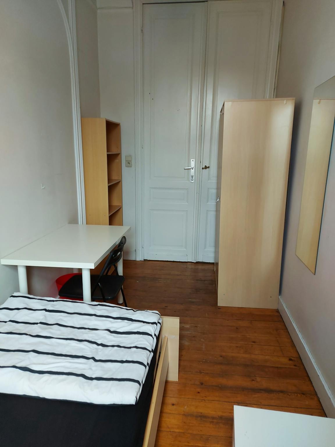 Appartement te  huur in Elsene 1050 500.00€ 1 slaapkamers m² - Zoekertje 85835
