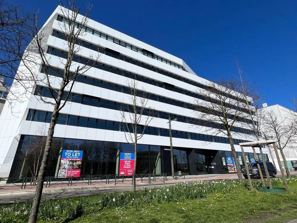 Handelszaak te  huur in Anderlecht 1070 3333.00€  slaapkamers 250.00m² - Zoekertje 10167