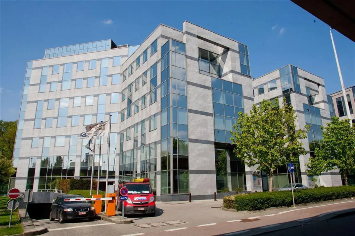 Commerce à louer à Auderghem 1160 12500.00€  chambres 1000.00m² - annonce 11623