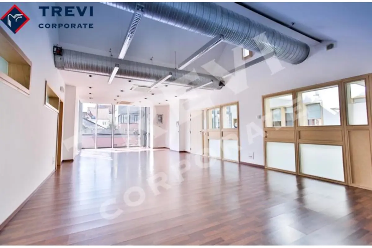 Commerce à louer à Schaerbeek 1030 1120.00€ 0 chambres m² - annonce 10598