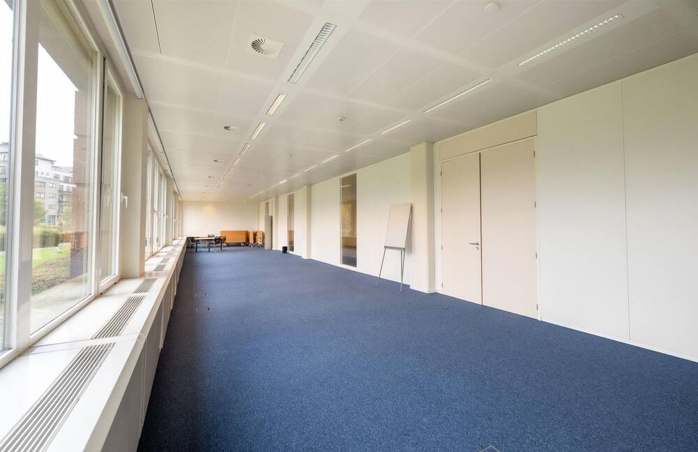 Handelszaak te huur in Sint-Lambrechts-Woluwe 1200 3980.00€ slaapkamers 415.00m² - Zoekertje 11422