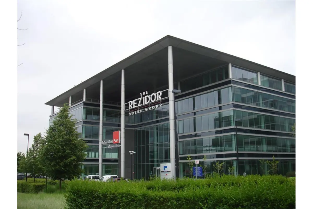 Commerce à louer à Haren 1130 9846.00€  chambres 844.00m² - annonce 11348