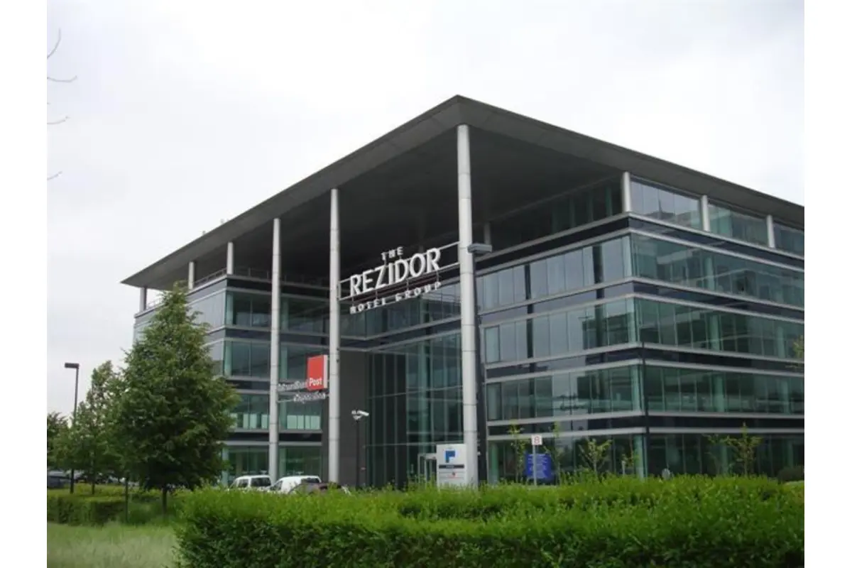 Commerce à louer à Haren 1130 6078.00€ 0 chambres m² - annonce 11571