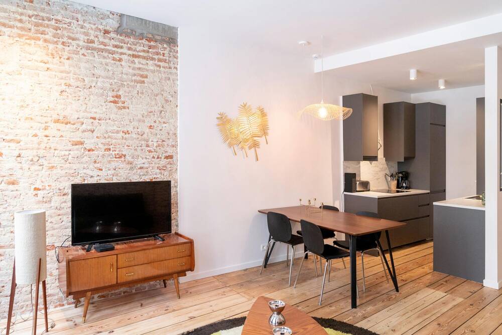 Appartement à louer à Bruxelles 1000 734.00€ 1 chambres 130.00m² - annonce 794692