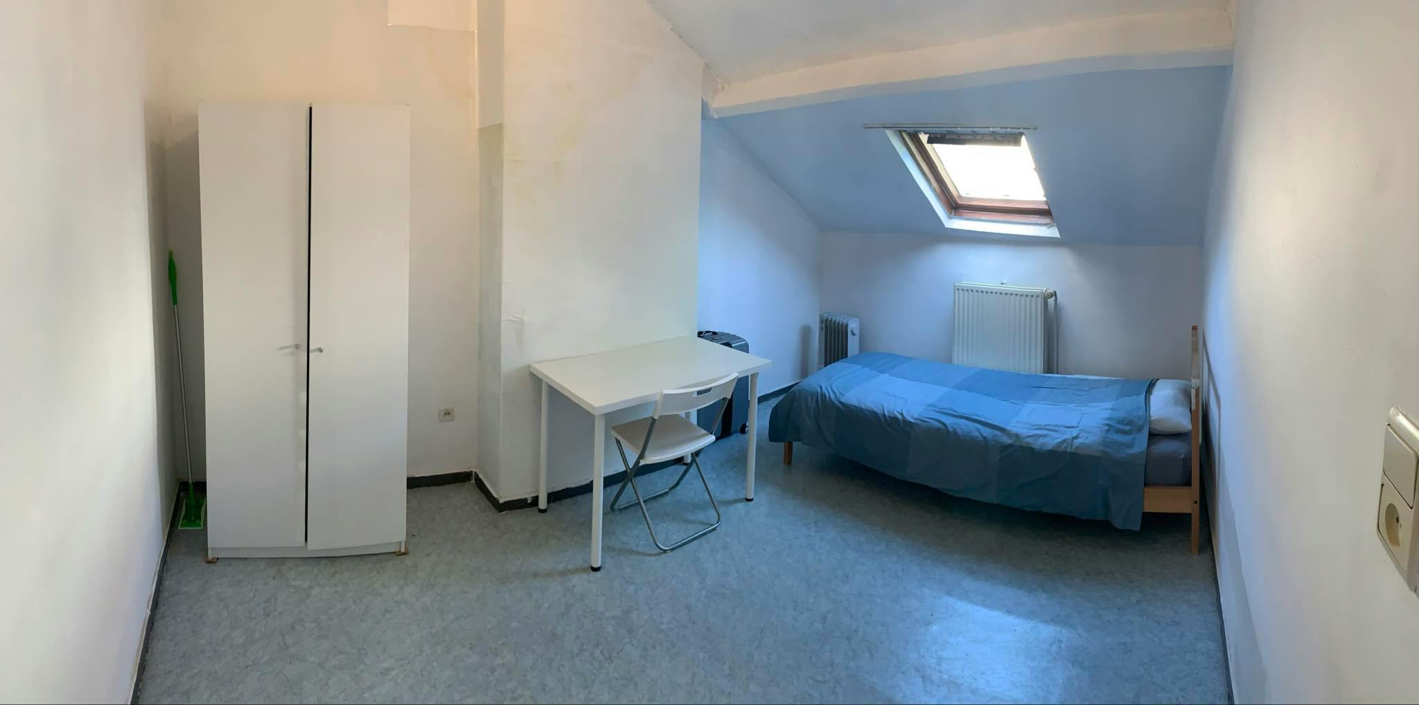 Appartement te  huur in Schaarbeek 1030 375.00€ 1 slaapkamers 180.00m² - Zoekertje 794938