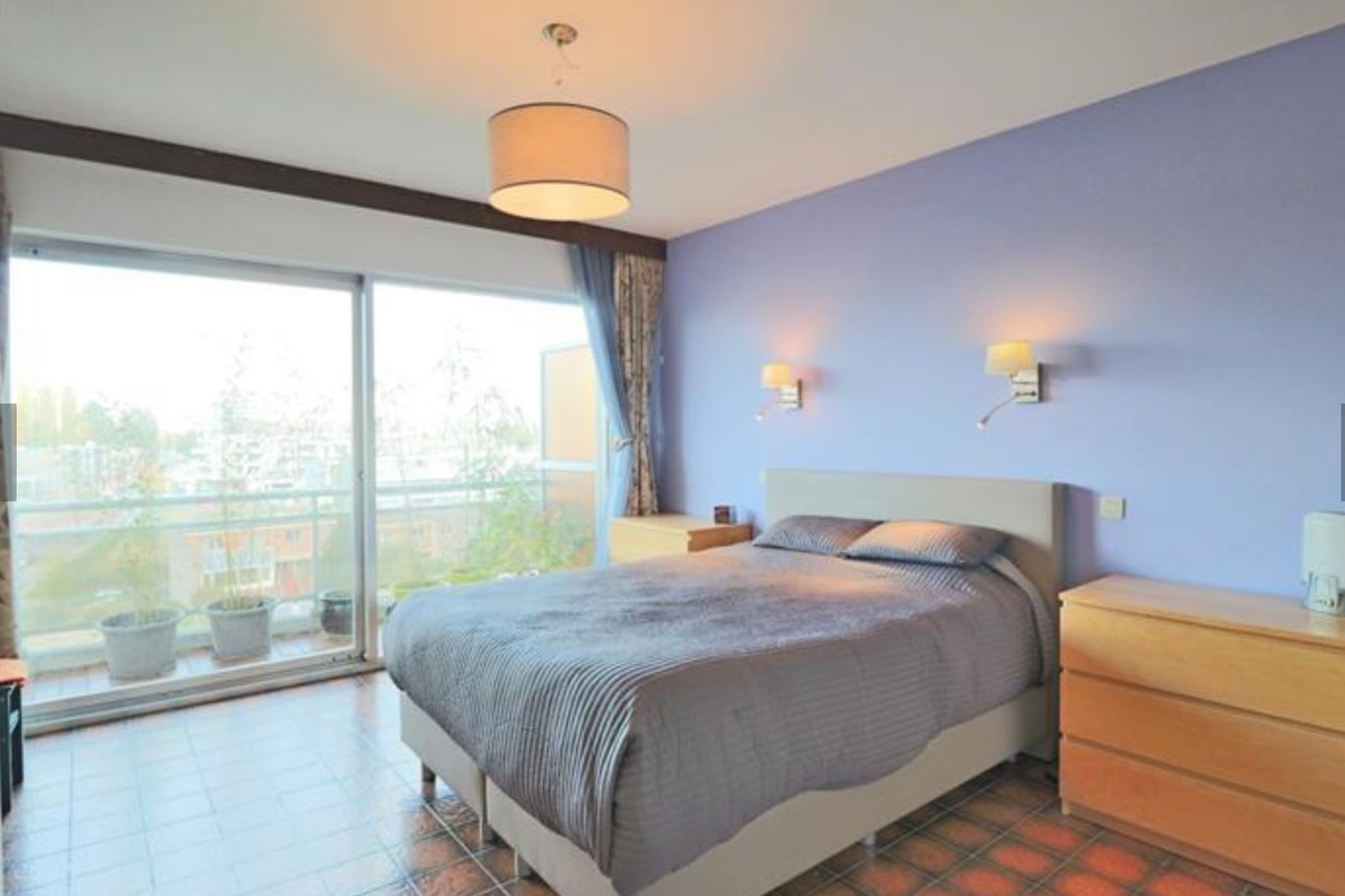 Appartement à louer à Molenbeek-Saint-Jean 1080 780.00€ 1 chambres 140.00m² - annonce 1021464