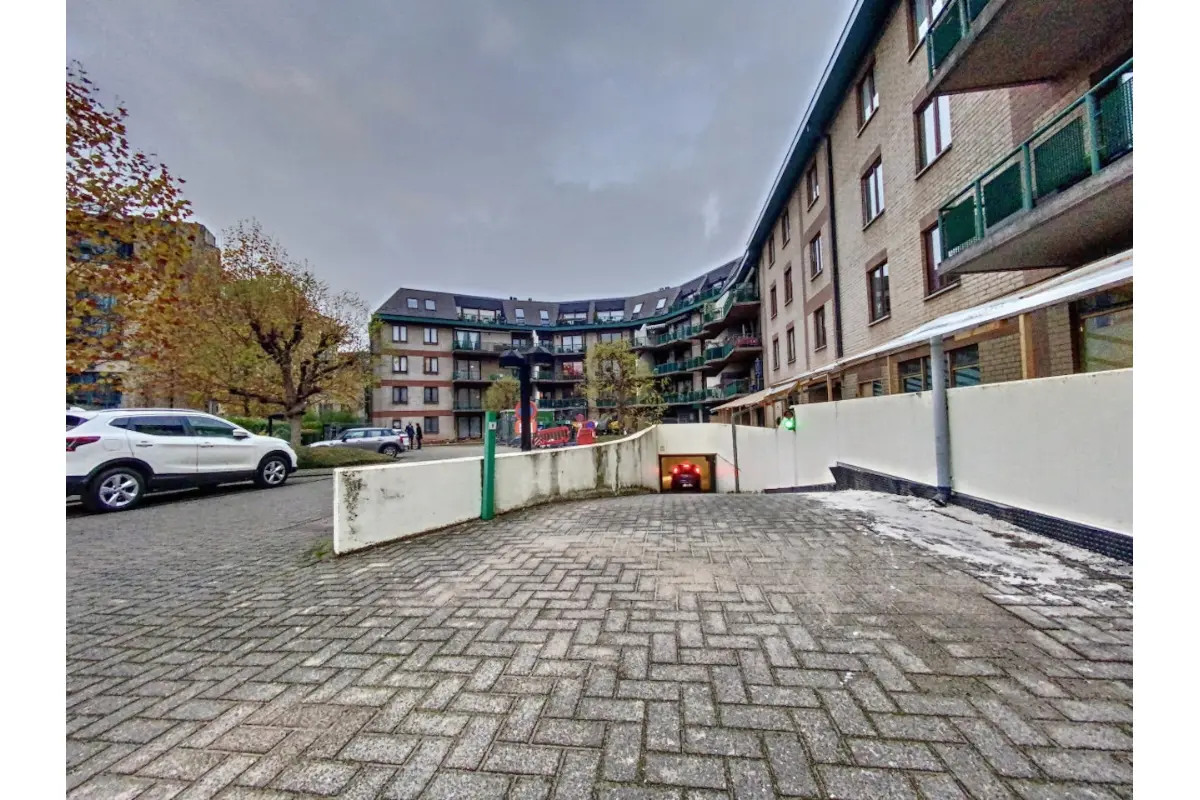 Parking te  koop in Evere 1140 12000.00€  slaapkamers m² - Zoekertje 422375