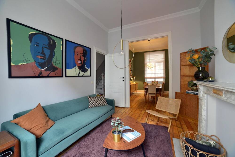 Appartement te  huur in Etterbeek 1040 832.00€ 1 slaapkamers 273.00m² - Zoekertje 736357