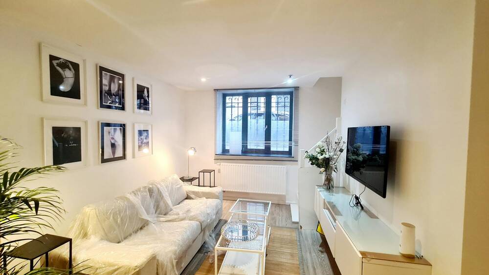 Appartement te  huur in Sint-Gillis 1060 1200.00€ 1 slaapkamers 85.00m² - Zoekertje 795805