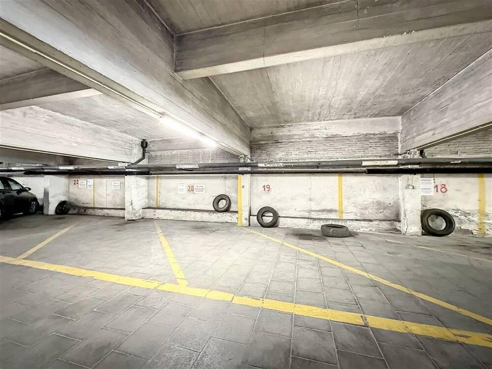 Box à louer à Ixelles 1050 100.00€  chambres m² - annonce 14087