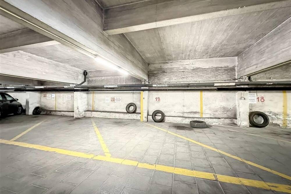 Parking / garage à louer à Ixelles 1050 100.00€  chambres m² - annonce 1052119