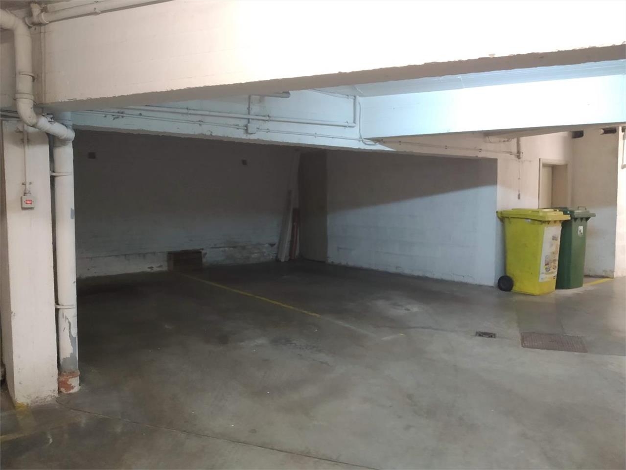 Parking / garage à louer à Uccle 1180 100.00€  chambres m² - annonce 1368001