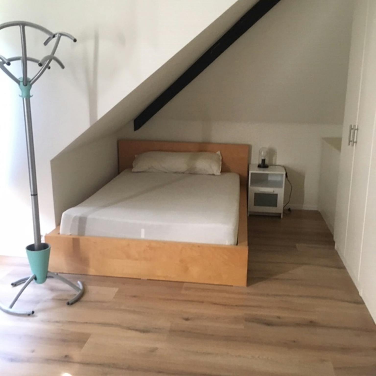 Appartement te  huur in Laken 1020 1000.00€ 1 slaapkamers 75.00m² - Zoekertje 764080