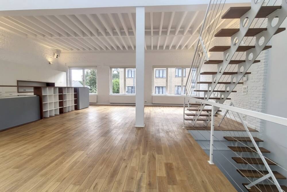 Loft à vendre à Anderlecht 1070 880855.00€ 3 chambres m² - annonce 1115619