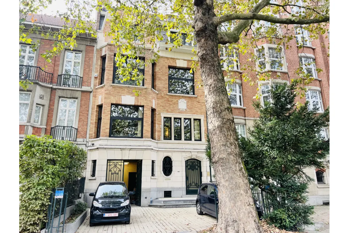 Commerce à louer à Schaerbeek 1030 5000.00€  chambres 400.00m² - annonce 18649