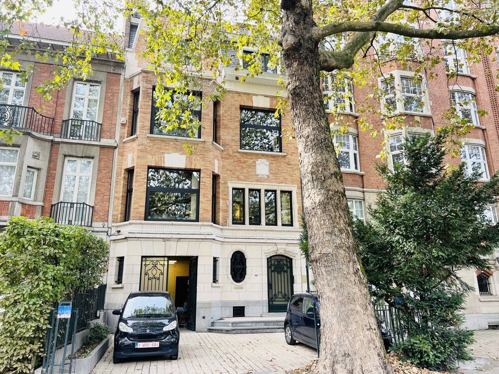 Handelszaak te huur in Schaarbeek 1030 5000.00€ slaapkamers 400.00m² - Zoekertje 18649