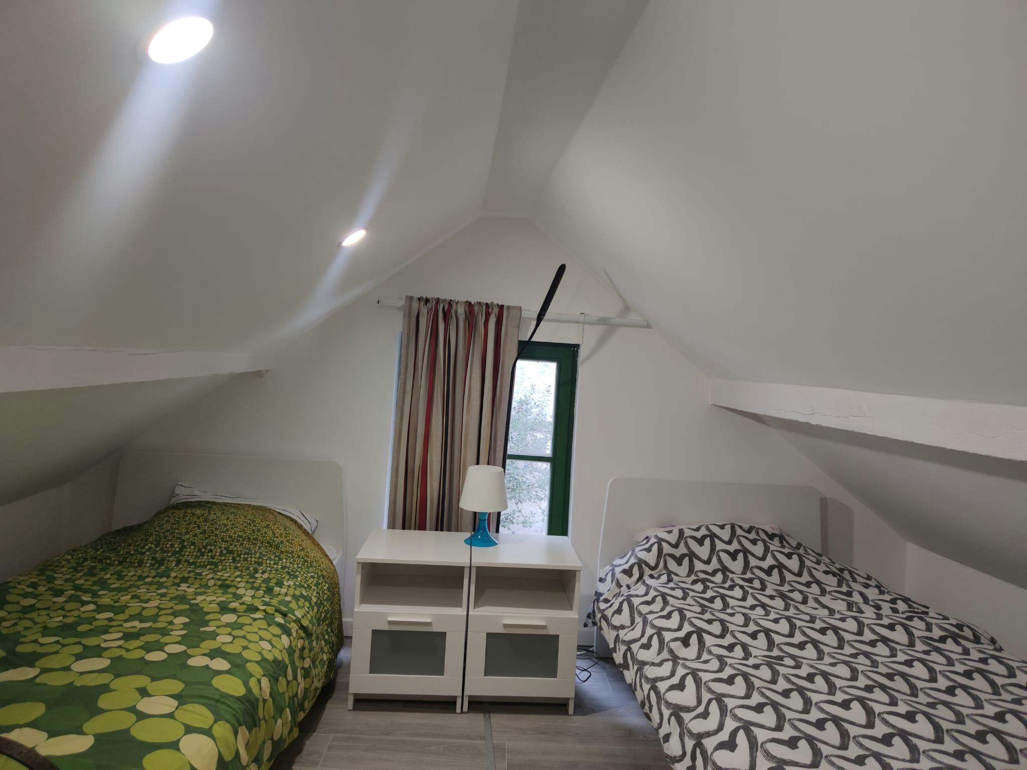 Appartement te  huur in Sint-Joost-ten-Node 1210 900.00€ 1 slaapkamers 250.00m² - Zoekertje 1178600