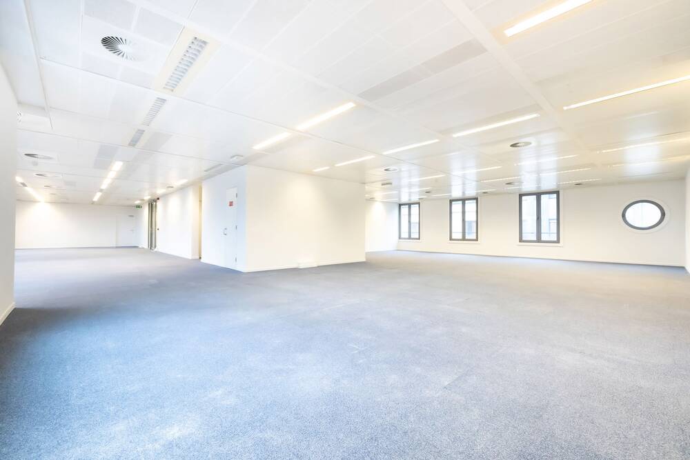 Handelszaak te huur in Sint-Joost-ten-Node 1210 3605.00€ slaapkamers 310.00m² - Zoekertje 22691