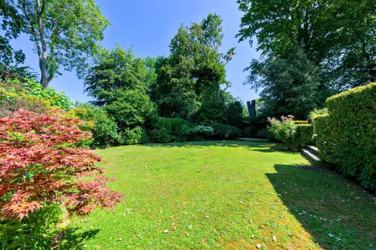 Terrain à vendre à Woluwe-Saint-Pierre 1150 995000.00€  chambres m² - annonce 23052