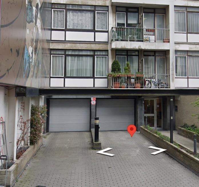 Parking à  à Ixelles 1050 24000.00€  chambres m² - annonce 1371496