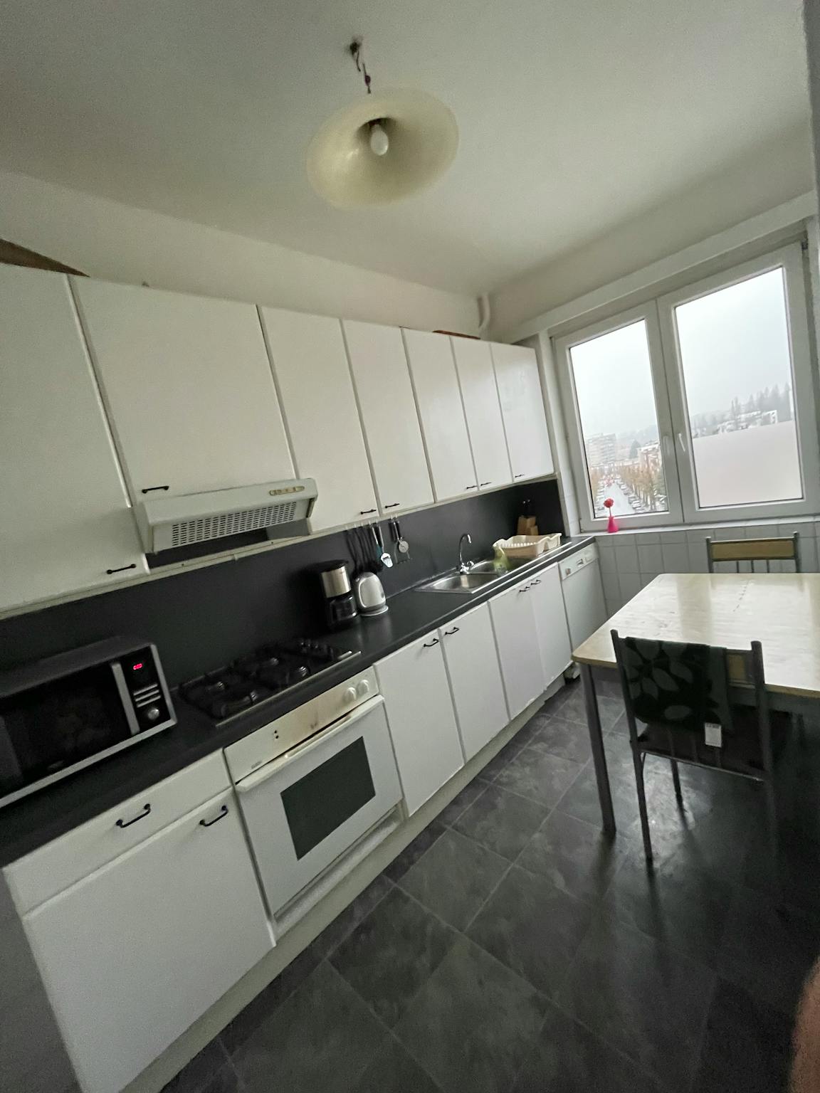 Appartement à louer à Anderlecht 1070 570.00€ 1 chambres 71.00m² - annonce 447013
