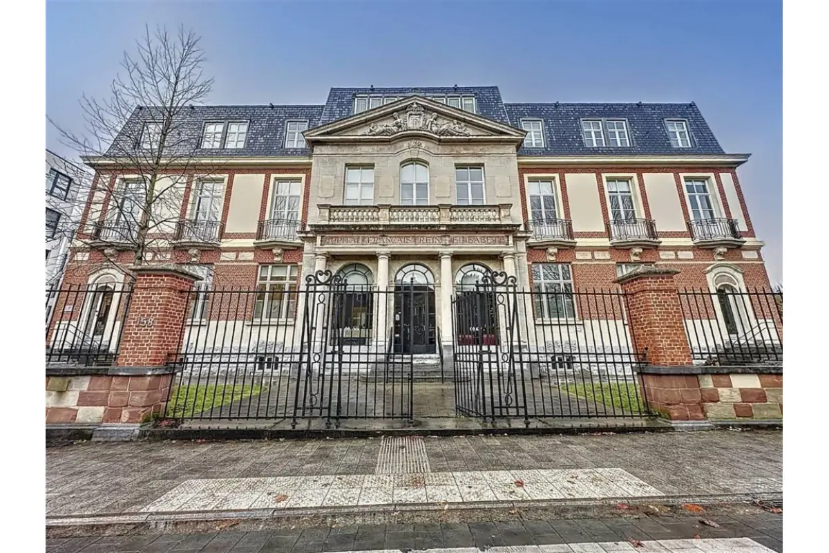 Handelszaak te  koop in Sint-Agatha-Berchem 1082 3000000.00€  slaapkamers 1267.00m² - Zoekertje 24413