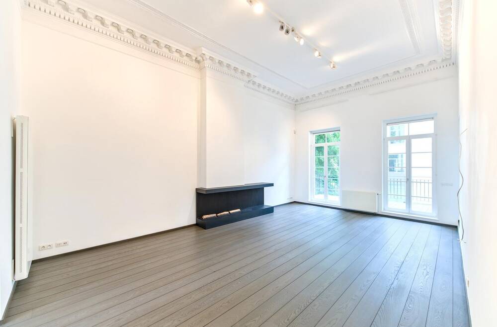 Triplex à vendre à Bruxelles 1000 1695000.00€ 5 chambres m² - annonce 26387