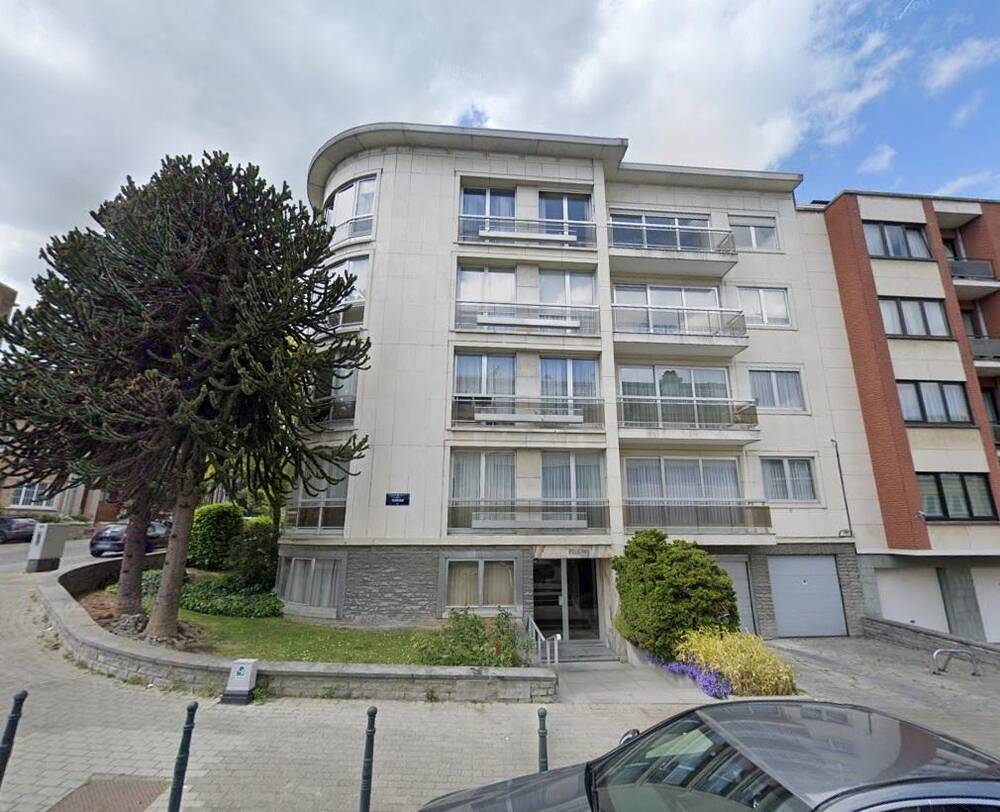Parking & garage te koop in Laken 1020 20000.00€ slaapkamers m² - Zoekertje 28639