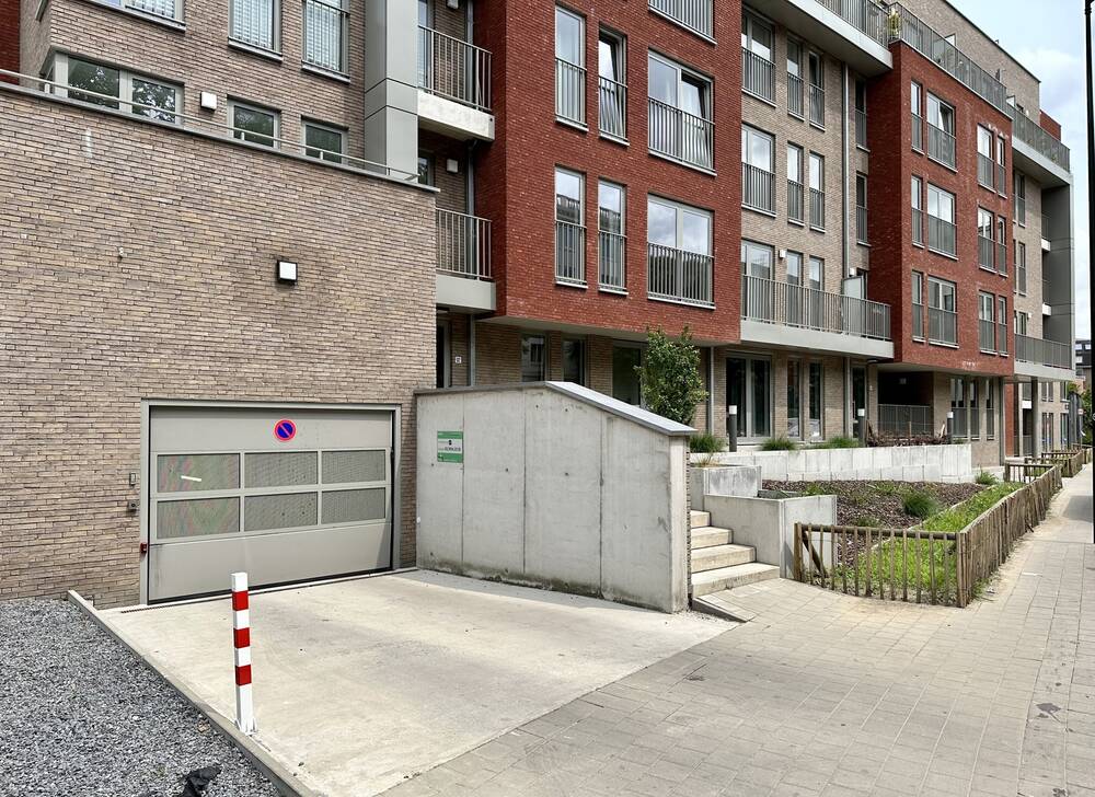 Parking / garage à vendre à Bruxelles 1000 1260000.00€ chambres m² - annonce 27683