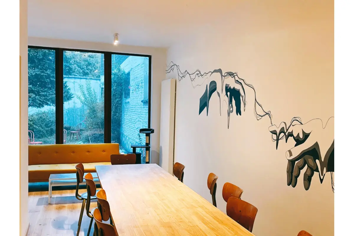 Huis te  koop in Sint-Joost-ten-Node 1210 1250000.00€ 13 slaapkamers 360.00m² - Zoekertje 27950