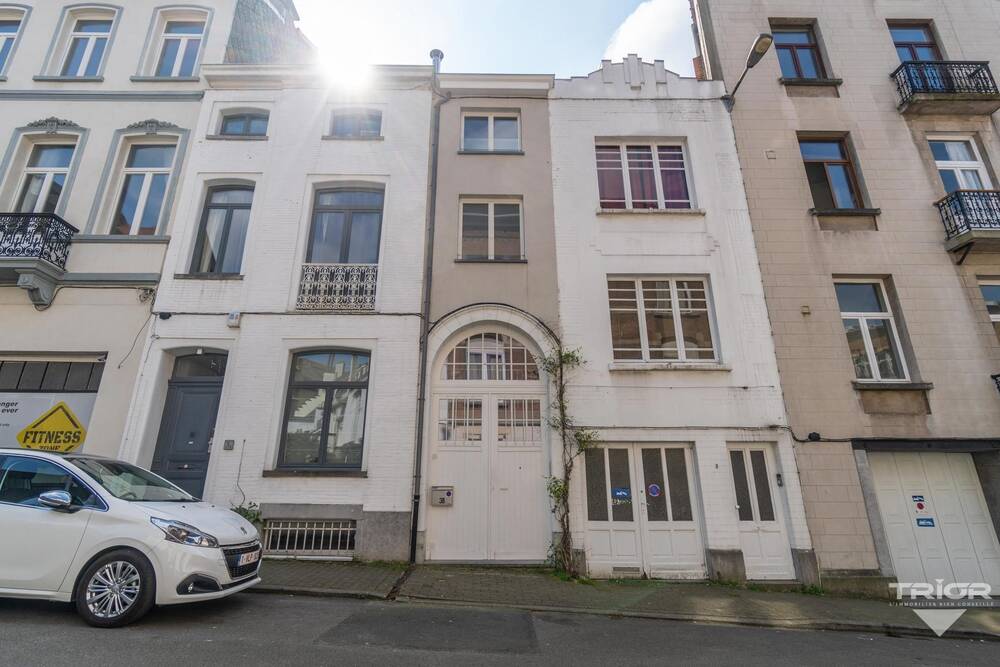 Huis te  koop in Etterbeek 1040 499000.00€ 2 slaapkamers 100.00m² - Zoekertje 1346321