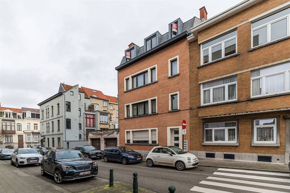 Parking à louer à Bruxelles 1000 0.00€  chambres m² - annonce 1373705