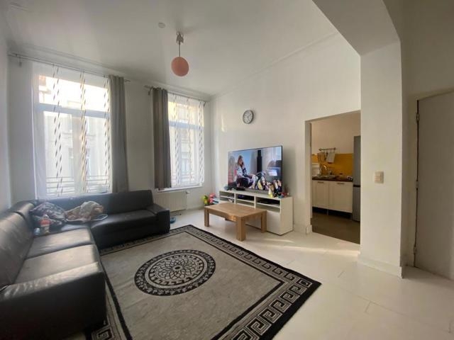 Appartement te  in Sint-Gillis 1060 260000.00€ 2 slaapkamers 90.00m² - Zoekertje 1375340