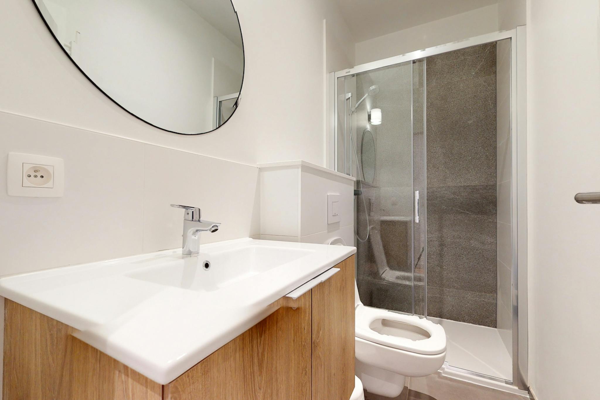 Appartement te  huur in Brussel 1000 1070.00€ 1 slaapkamers 86.00m² - Zoekertje 792856