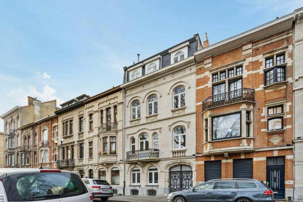 Appartement à louer à Schaerbeek 1030 1250.00€ 0 chambres 38.00m² - annonce 87236