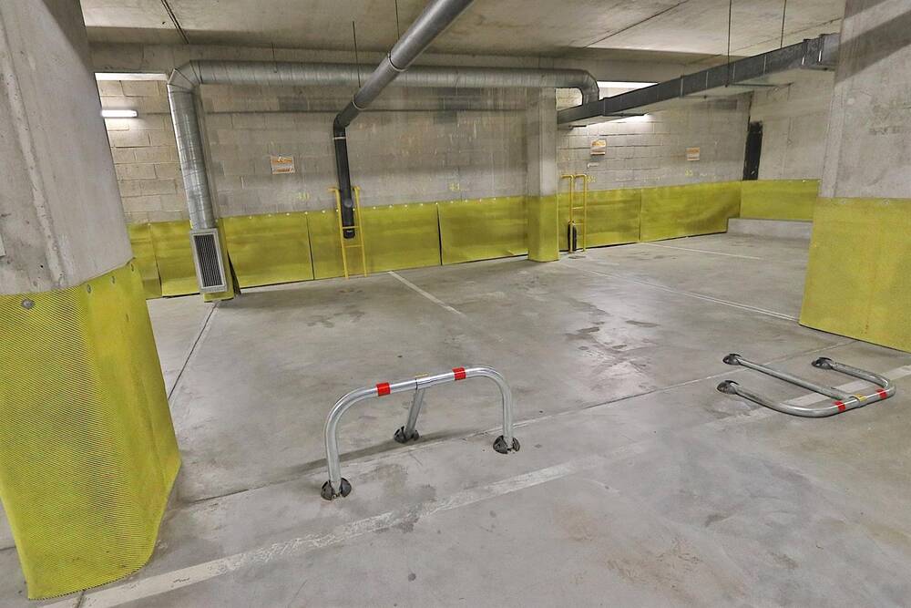 Parking & garage te  huur in Sint-Lambrechts-Woluwe 1200 70.00€  slaapkamers 23.00m² - Zoekertje 1378314