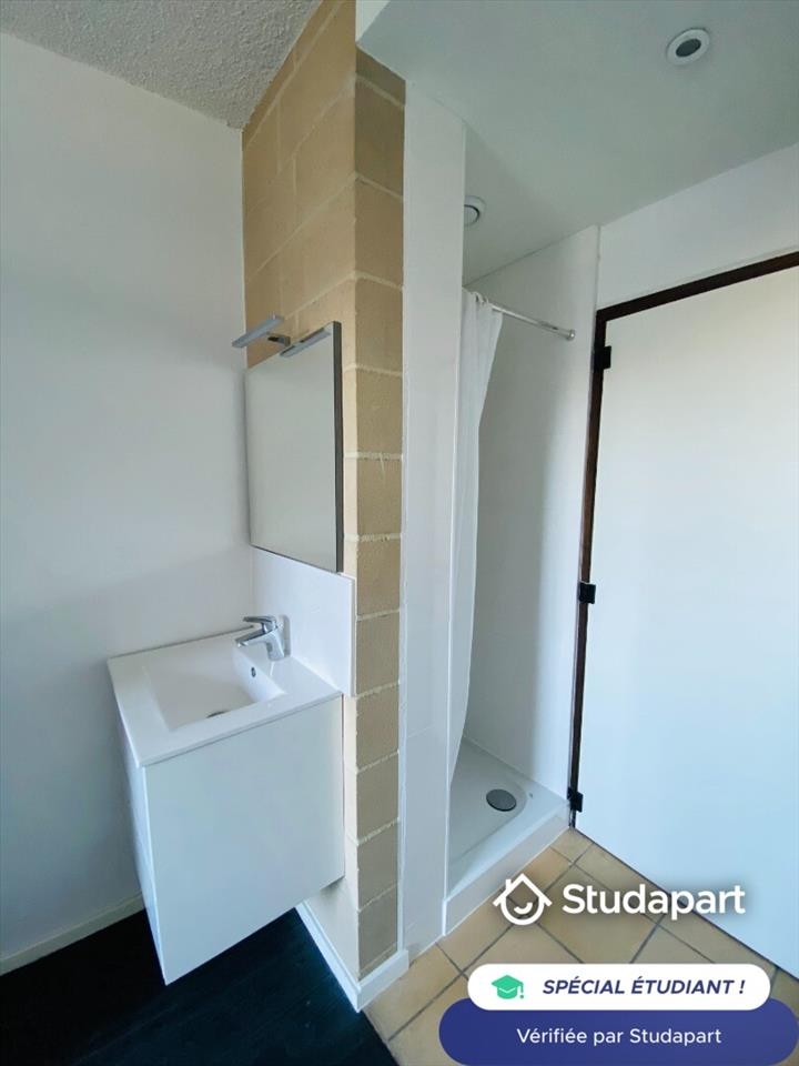 Kot à louer à Saint-Gilles 1060 867.00€  chambres 17.00m² - annonce 94630