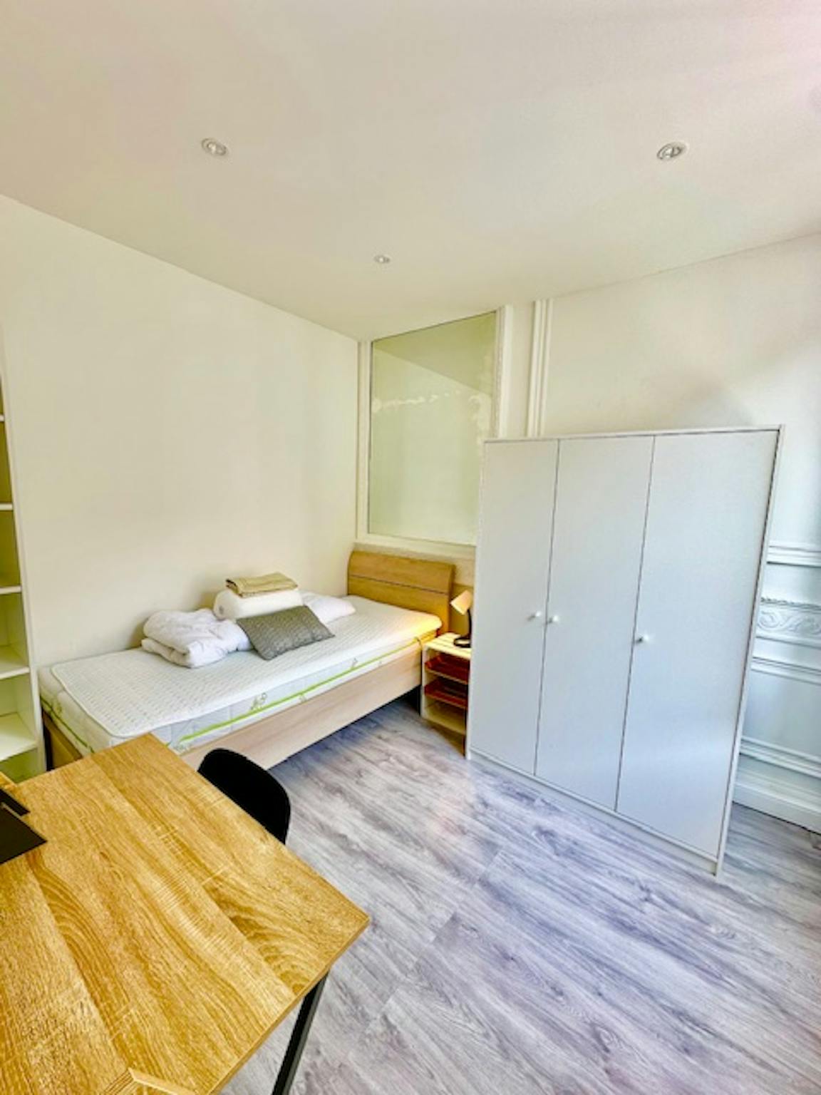 Appartement te huur in Elsene 1050 550.00€ 1 slaapkamers 180.00m² - Zoekertje 607894