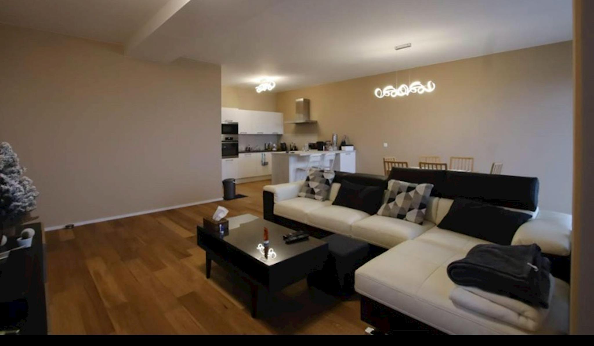 Appartement te  huur in Evere 1140 635.00€ 1 slaapkamers m² - Zoekertje 1299715