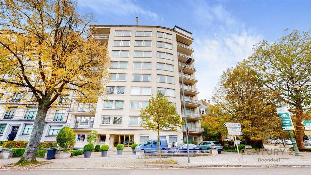 Appartement te  koop in Elsene 1050 610000.00€ 3 slaapkamers 195.00m² - Zoekertje 1300878