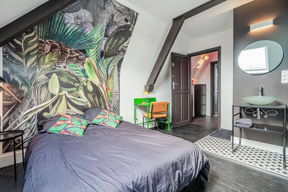 Appartement te  huur in Brussel 1000 850.00€ 1 slaapkamers 200.00m² - Zoekertje 87452