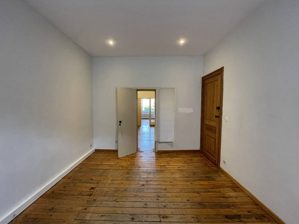 Handelszaak te huur in Sint-Lambrechts-Woluwe 1200 1590.00€ slaapkamers 100.00m² - Zoekertje 35987