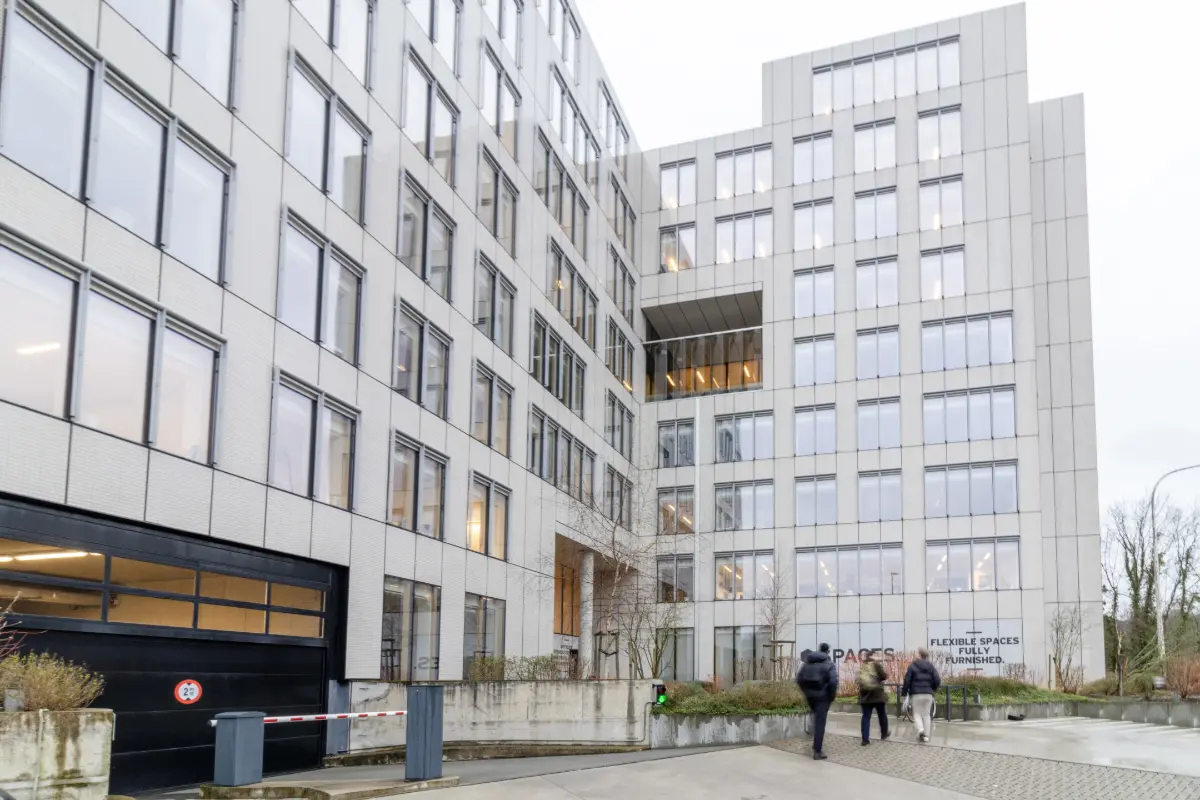 Commerce à louer à Auderghem 1160 8450.00€  chambres 578.00m² - annonce 36110