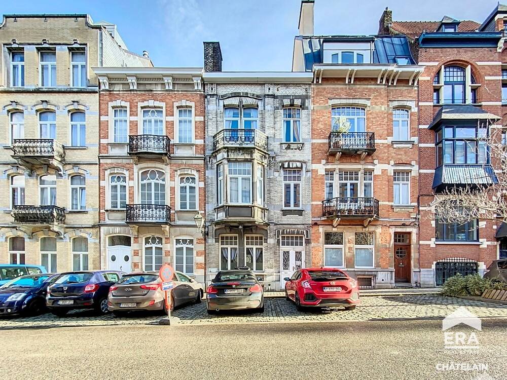 Huis te  koop in Etterbeek 1040 725000.00€ 3 slaapkamers 230.00m² - Zoekertje 1312533