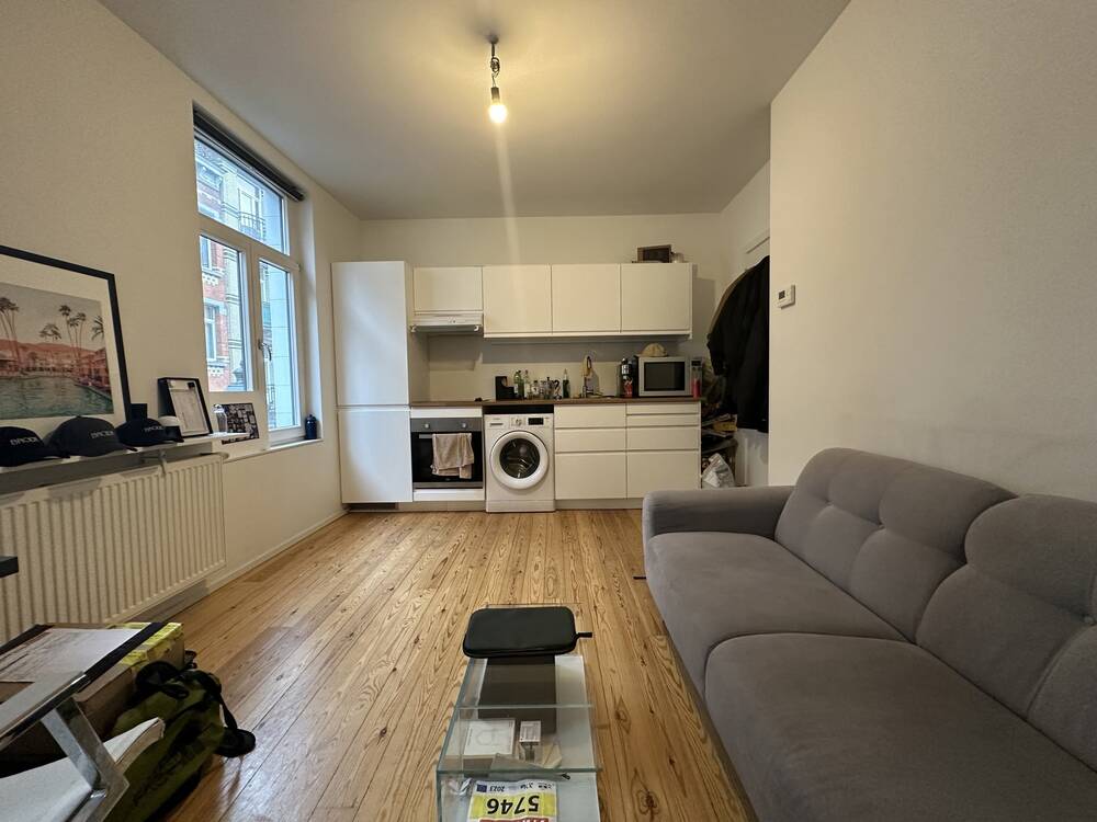 Appartement te  koop in Sint-Gillis 1060 209000.00€ 1 slaapkamers 45.00m² - Zoekertje 1314190