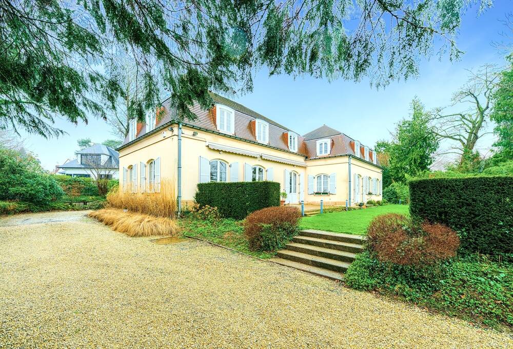 Villa te  huur in Sint-Pieters-Woluwe 1150 5600.00€ 7 slaapkamers 380.00m² - Zoekertje 1319009