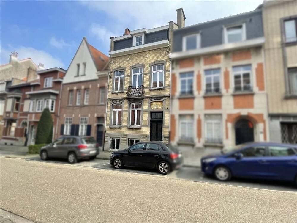 Huis te  koop in Sint-Pieters-Woluwe 1150 675000.00€ 4 slaapkamers 180.00m² - Zoekertje 1319686