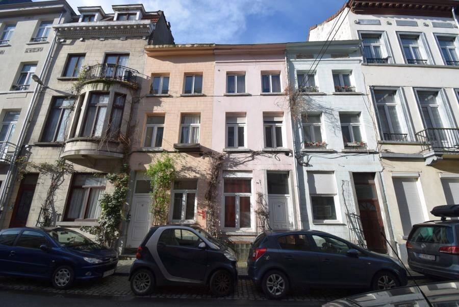 Huis te  in Brussel 1000 350000.00€ 6 slaapkamers 160.00m² - Zoekertje 1320325