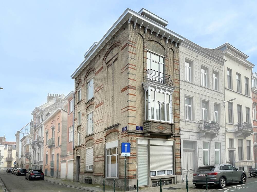 Immeuble mixte à  à Bruxelles 1000 635000.00€ 5 chambres 250.00m² - annonce 1323766